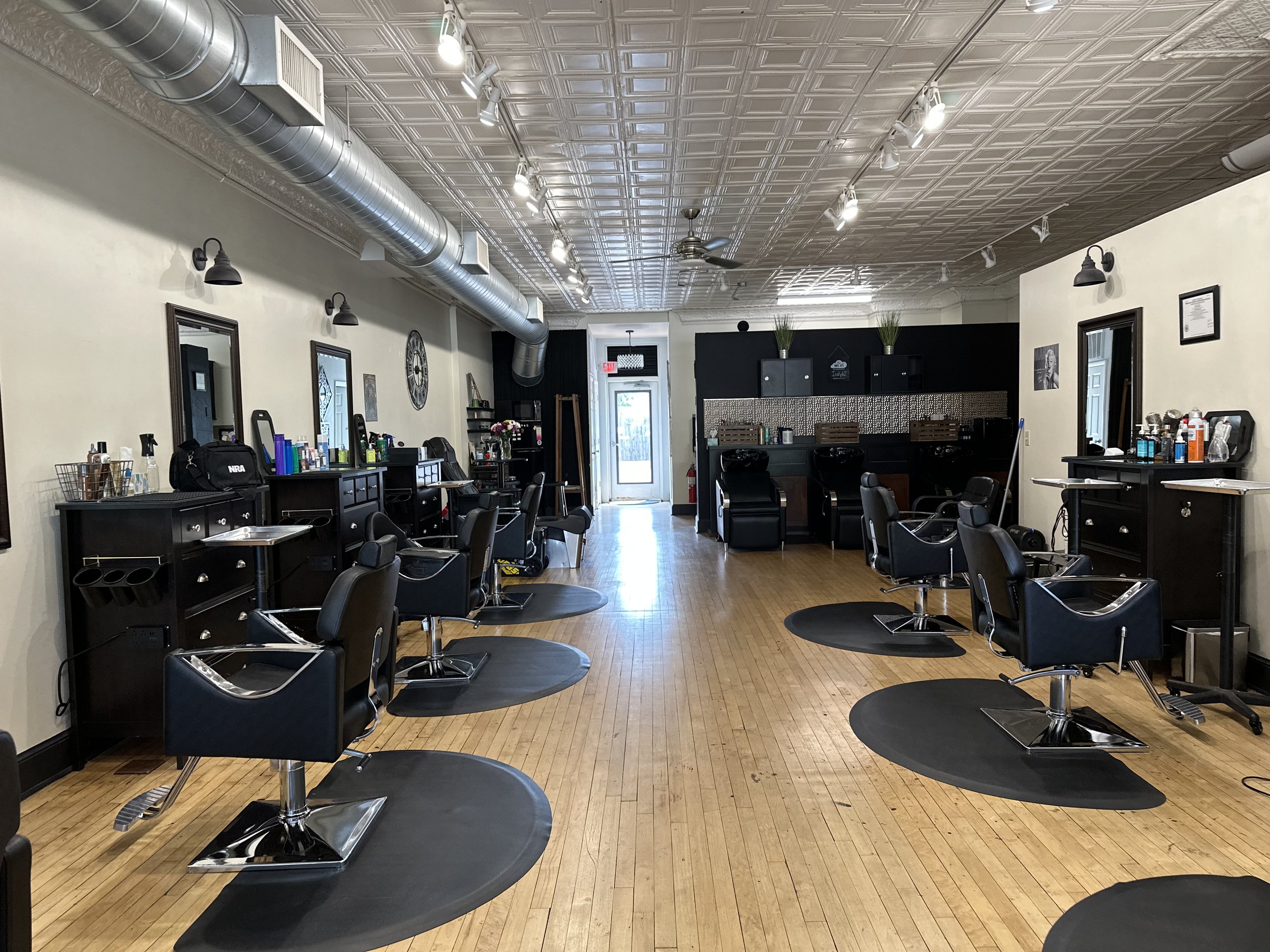 In-Style Hair Studio in Kenosha, WI