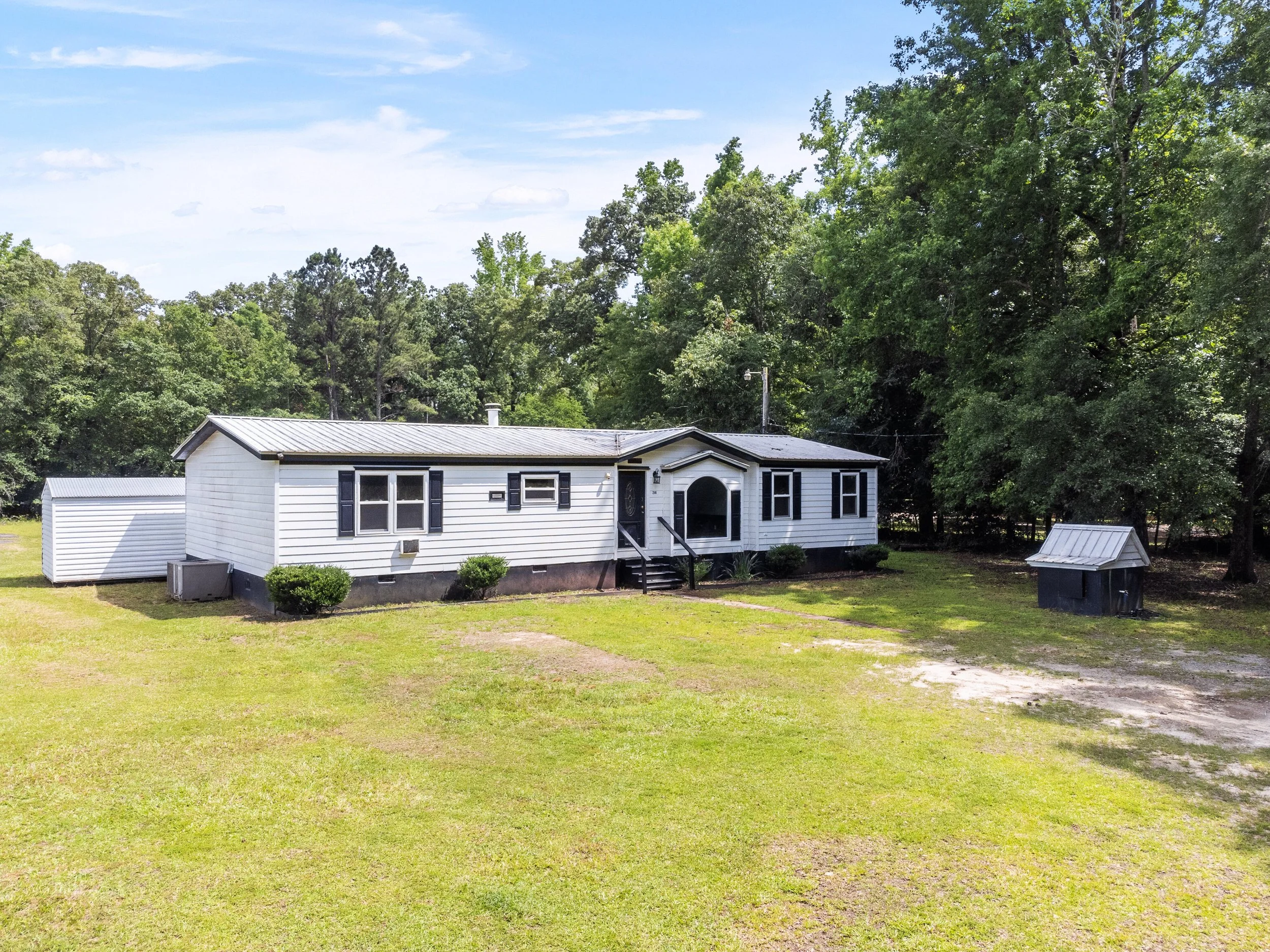 Tina Mickelson, Best Realtor | Middle Georgia | Robins Air Force Base | Macon | Perry & Warner Robins in Kathleen, GA (4)