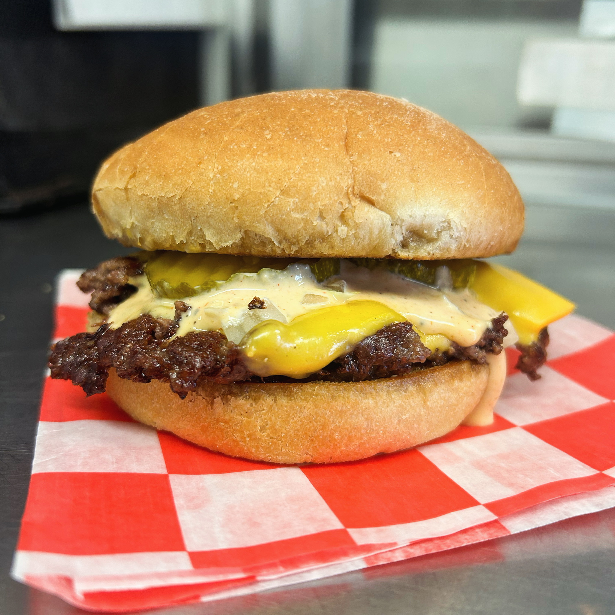 Tasty Traveler Food Truck in Marinette, WI