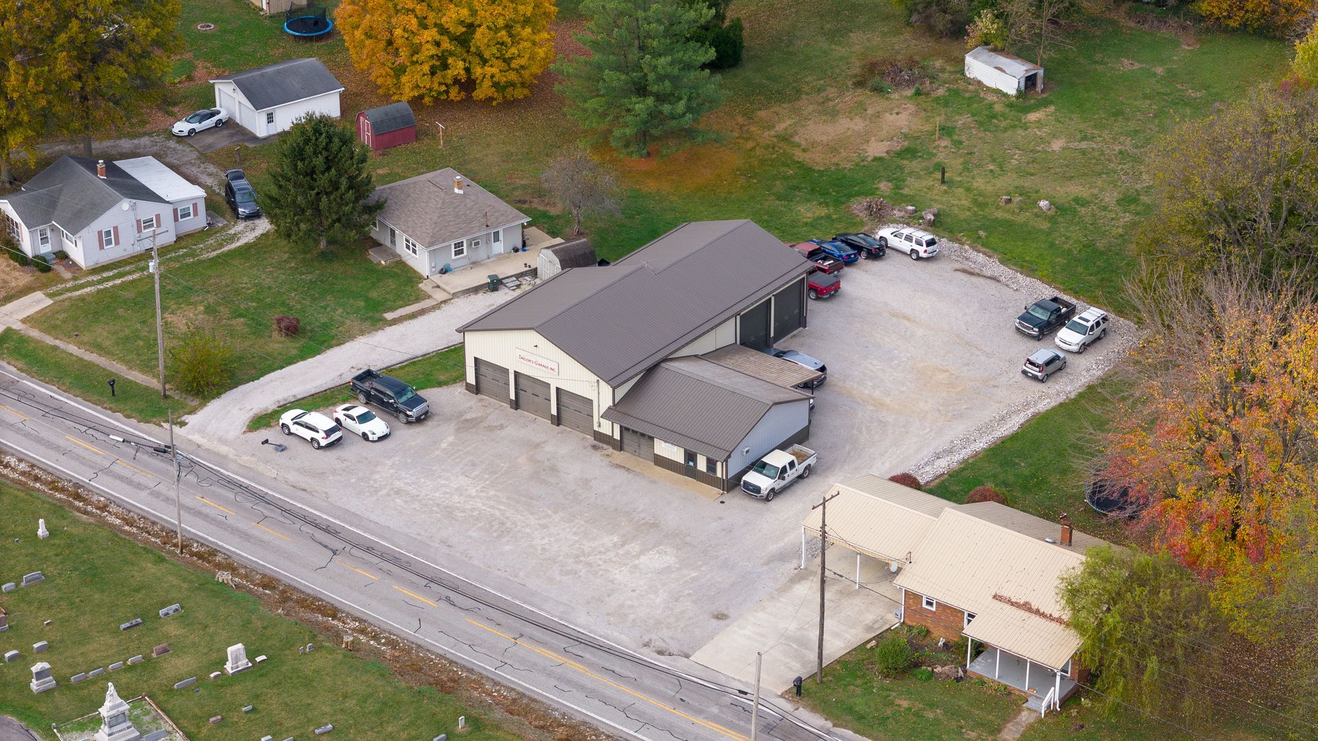 Taylor's Garage in Owensville, IN (6)