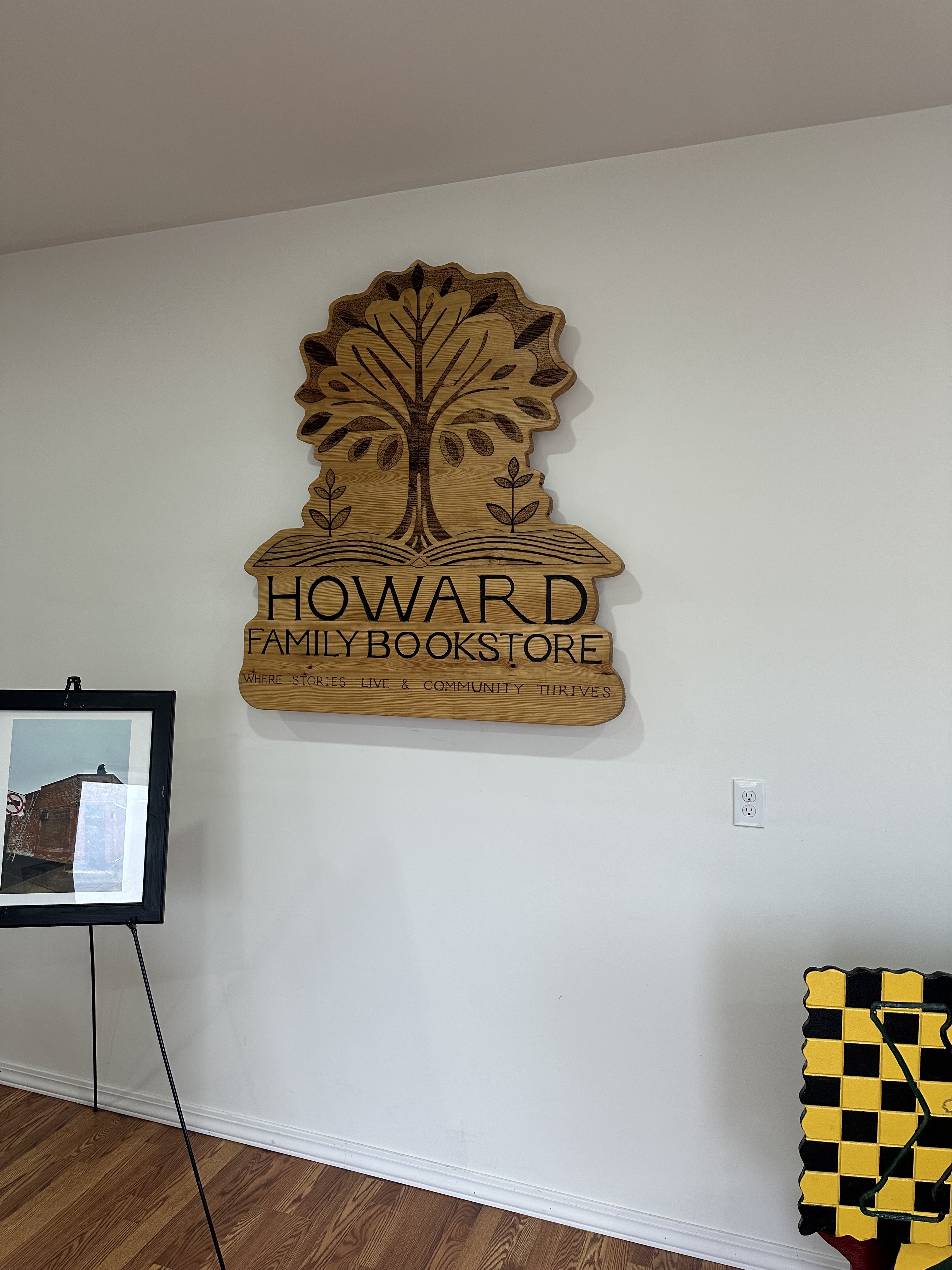 Howard Family Bookstore in Detroit, MI (5)