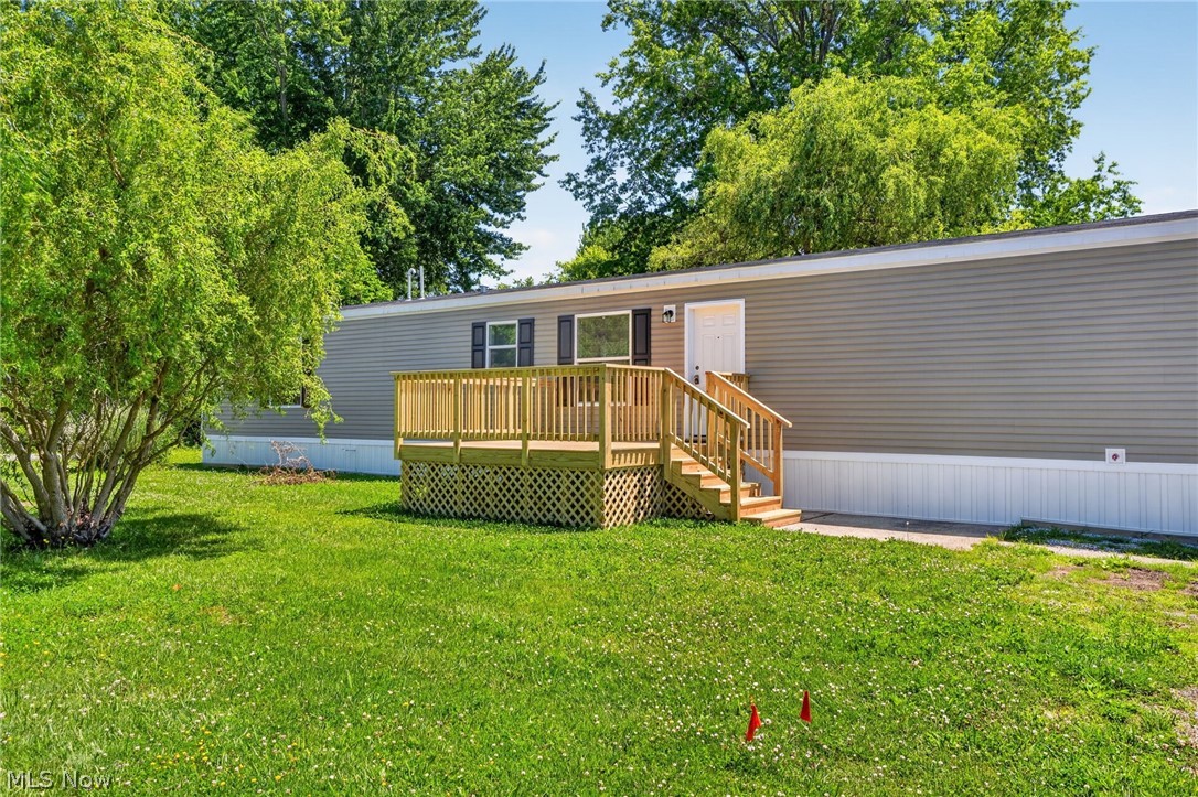 Tara Rhodes - Realtor®, Platinum Real Estate in Ashtabula, OH (2)