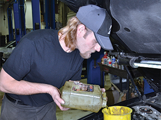 River Crest Tire & Auto Services in Mukwonago, WI (2)