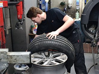 River Crest Tire & Auto Services in Mukwonago, WI (3)