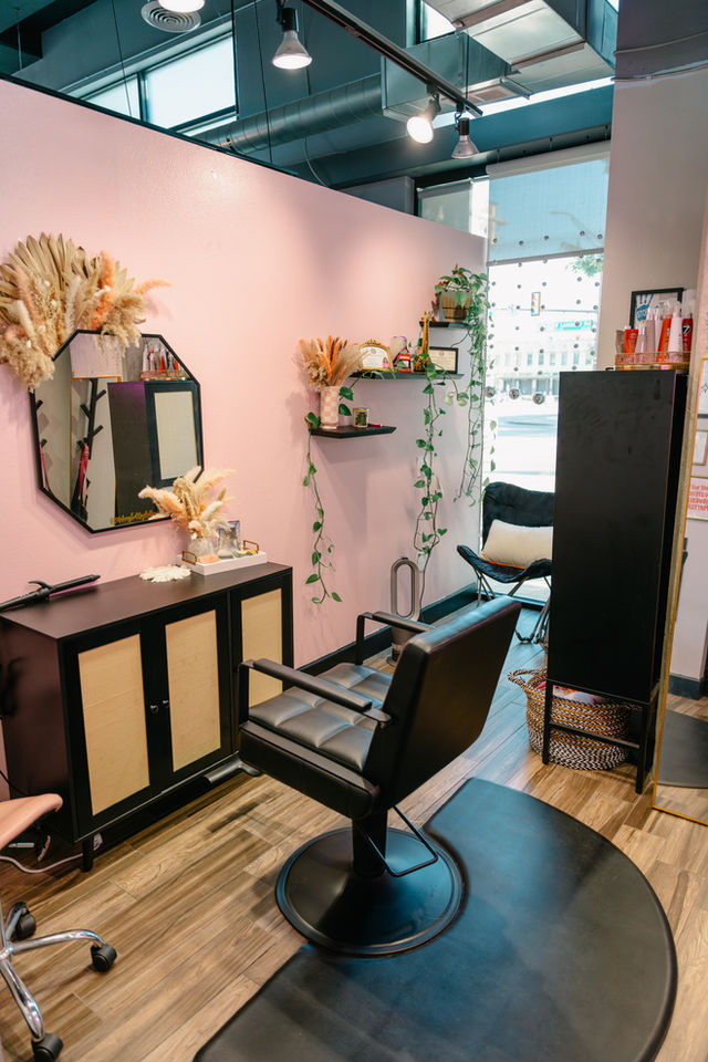 Novak Hair Studios in Fort Worth, TX (4)