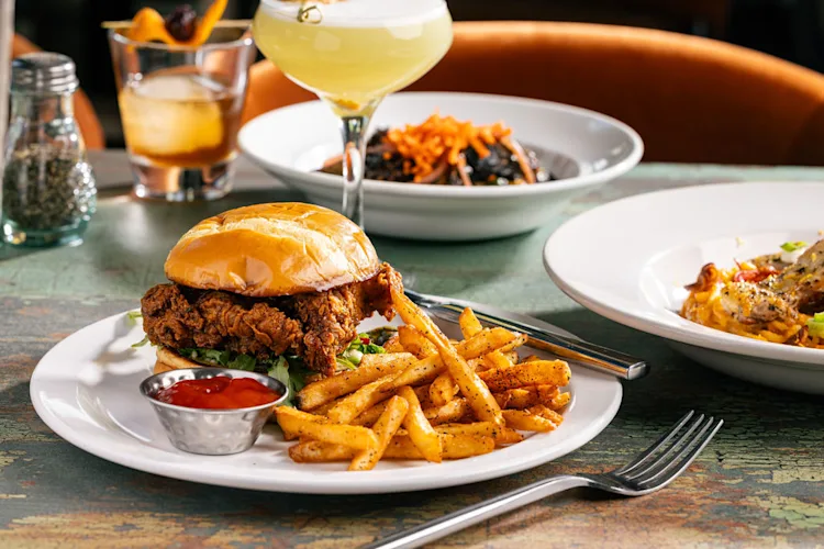 Azalea Bar & Kitchen in Asheville, NC (3)