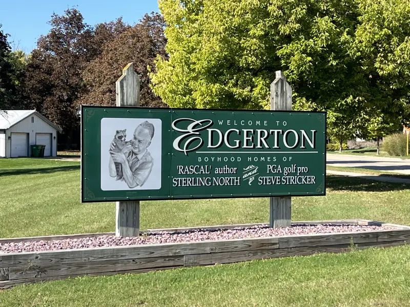 Zuelke Real Estate Team in Milton, WI (3)