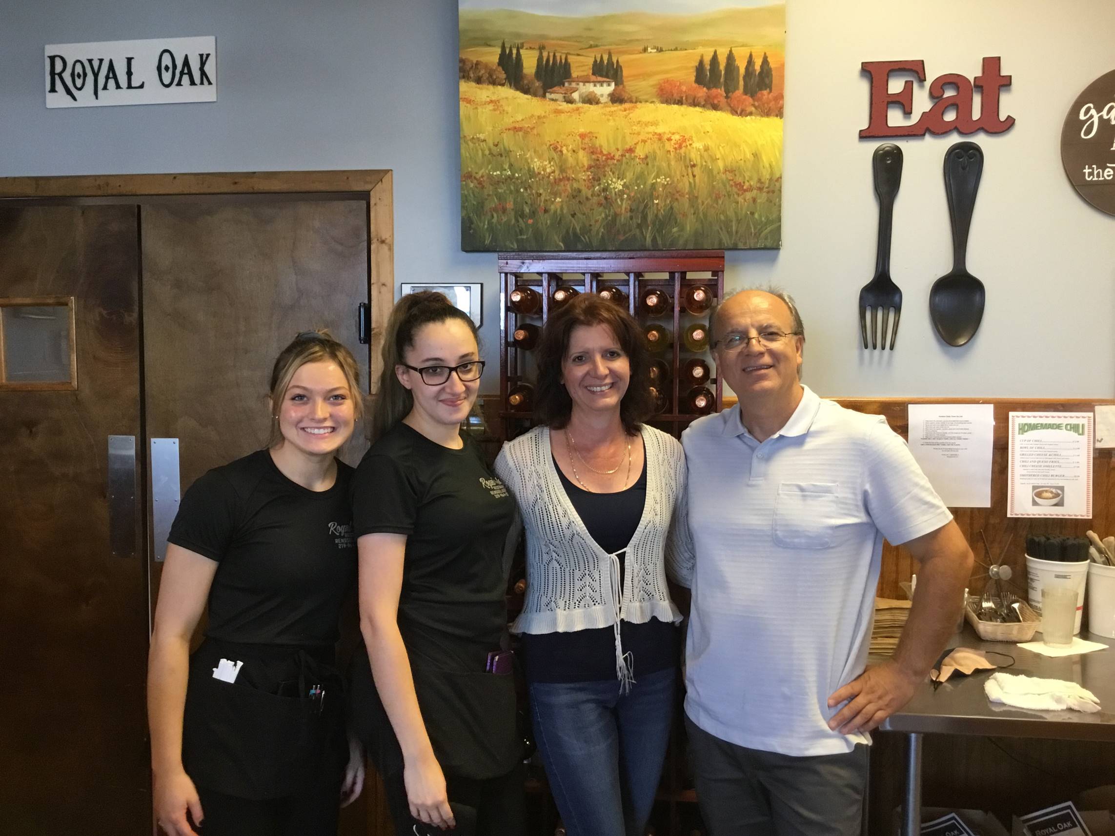 Royal Oak Family Restaurant in Rensselaer, IN (2)