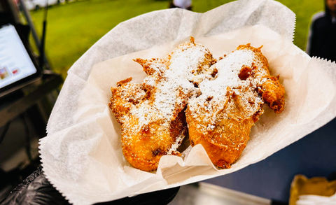 MINI SWEET SENSATIONS 80'S FOOD TRUCK in Newnan, GA (5)