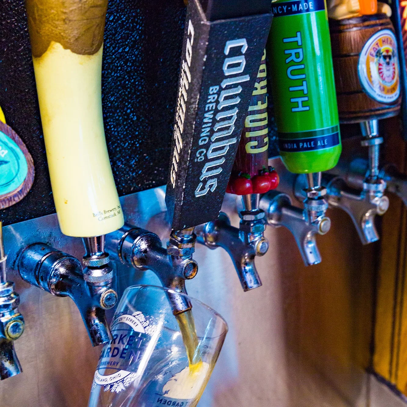 Happy Moose Bar and Grill in Mentor, OH (5)