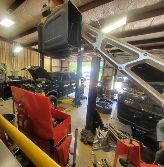 Town-n-Country Tire & Auto Center in Bullard, TX (5)