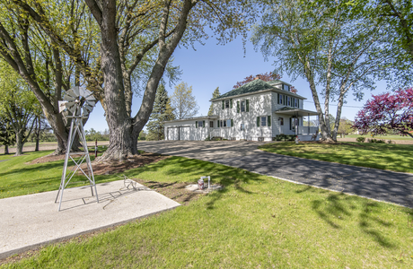 Victory Realty Elite - Lance Nowak Realtor Broker Owner in Milwaukee, WI