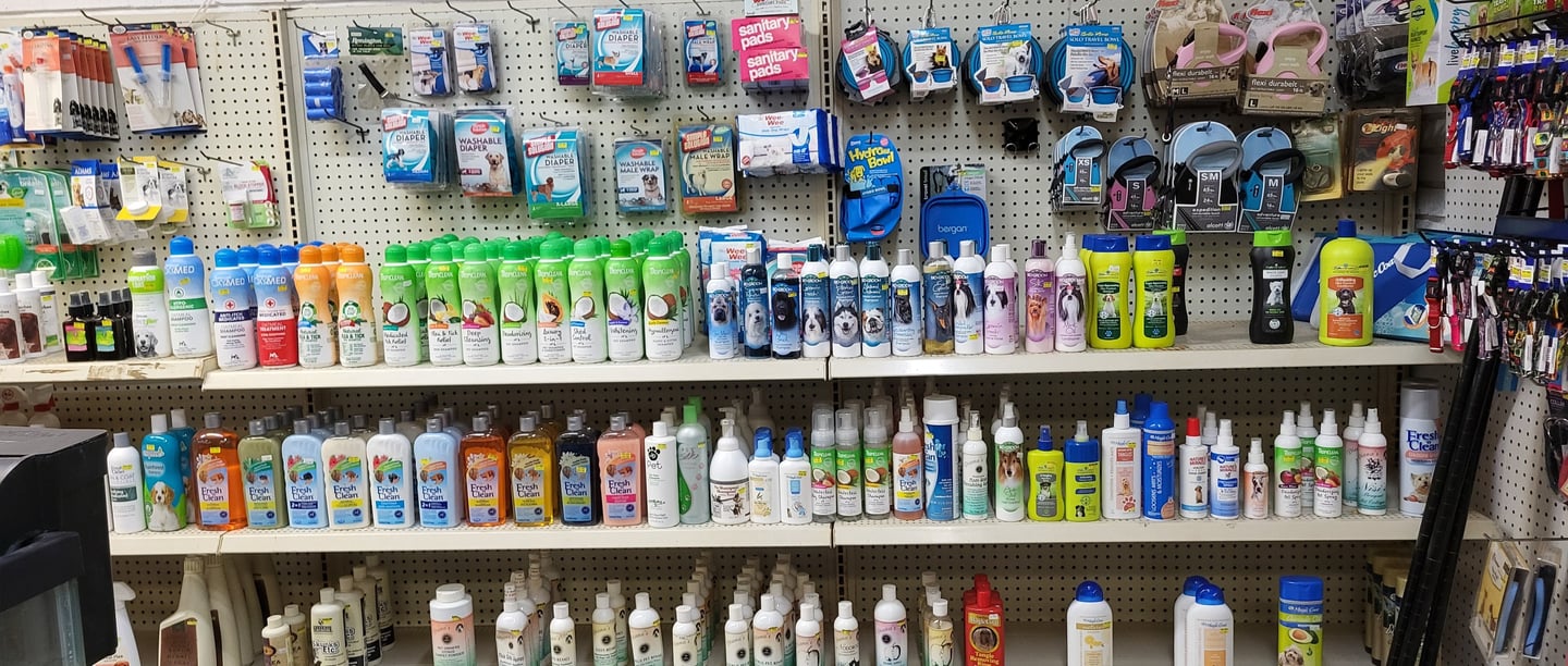 PET DEN in Nederland, TX (5)
