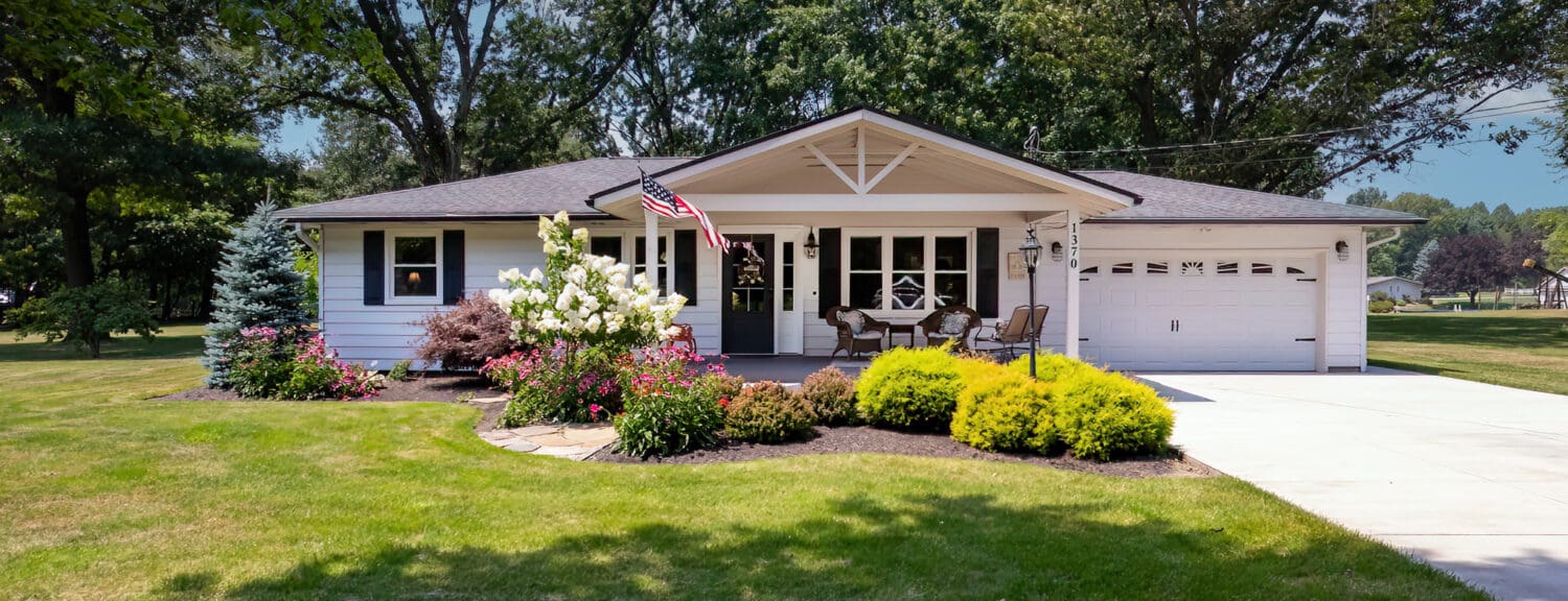 Stephanie Beeson, Realtor, Team lead of The Stephanie Beeson Team in Fairlawn, OH (2)