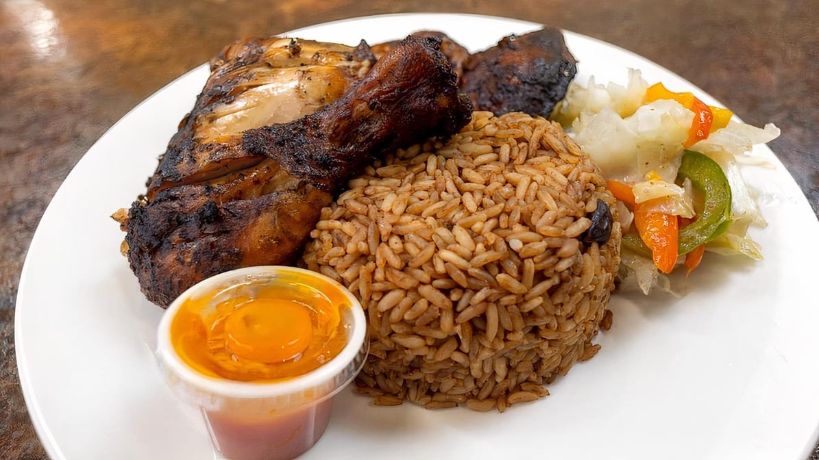 Pepper & Spice Jamaican Restaurant in Fort Wayne, IN (5)
