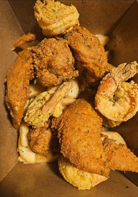 Just Hooked Seafood & Poultry Cuisine in Stockton, CA (2)