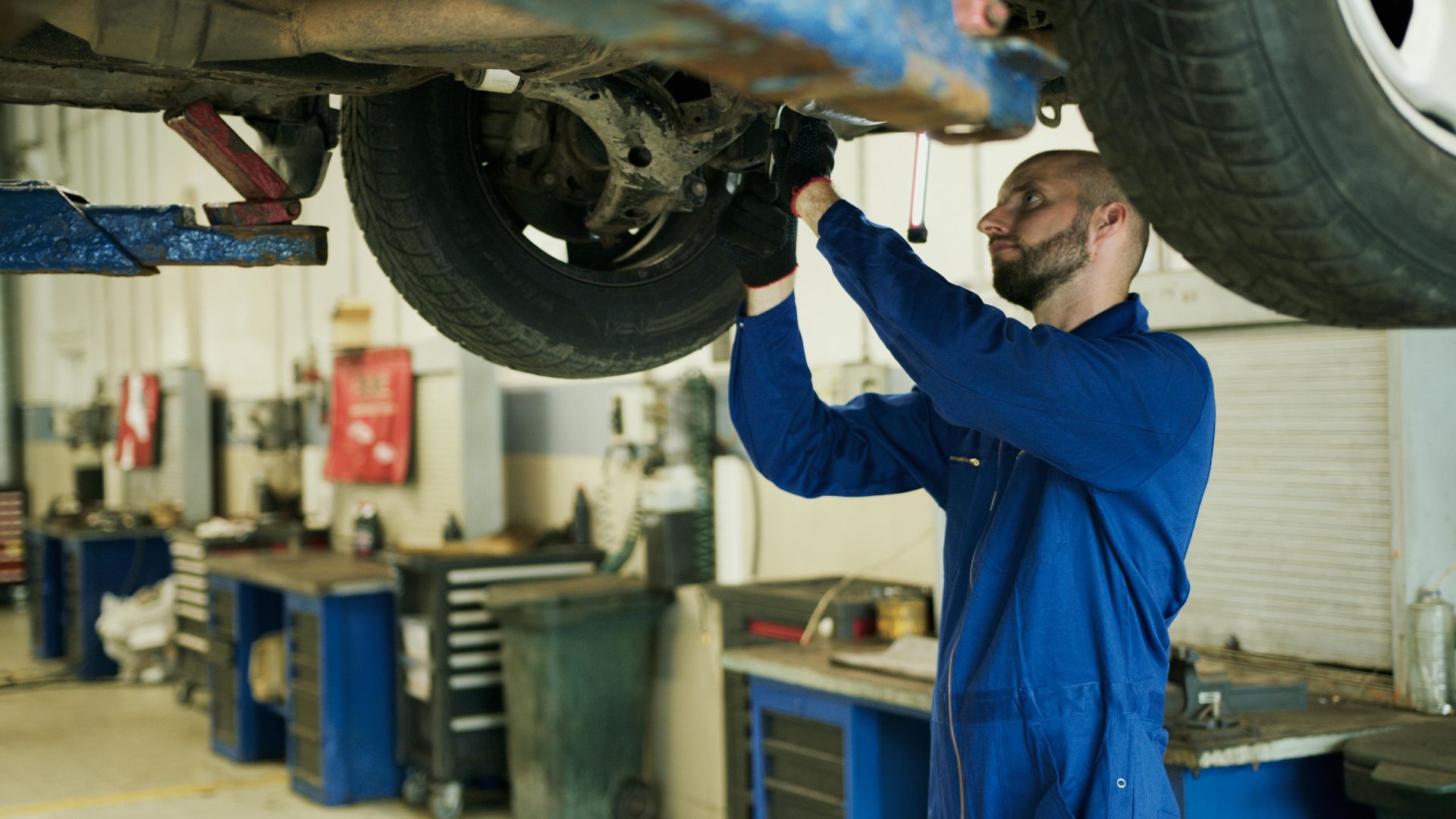 Hector & Sons Auto Services, Inc in Manteca, CA (6)