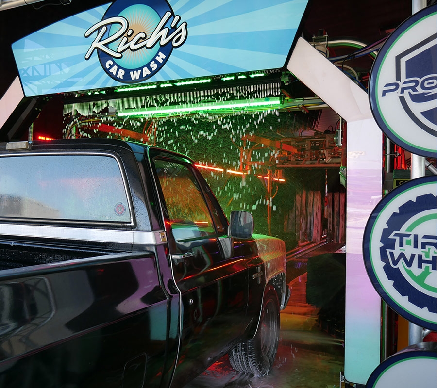 Rich's Car Wash - Moffett Rd. in Mobile, AL (5)