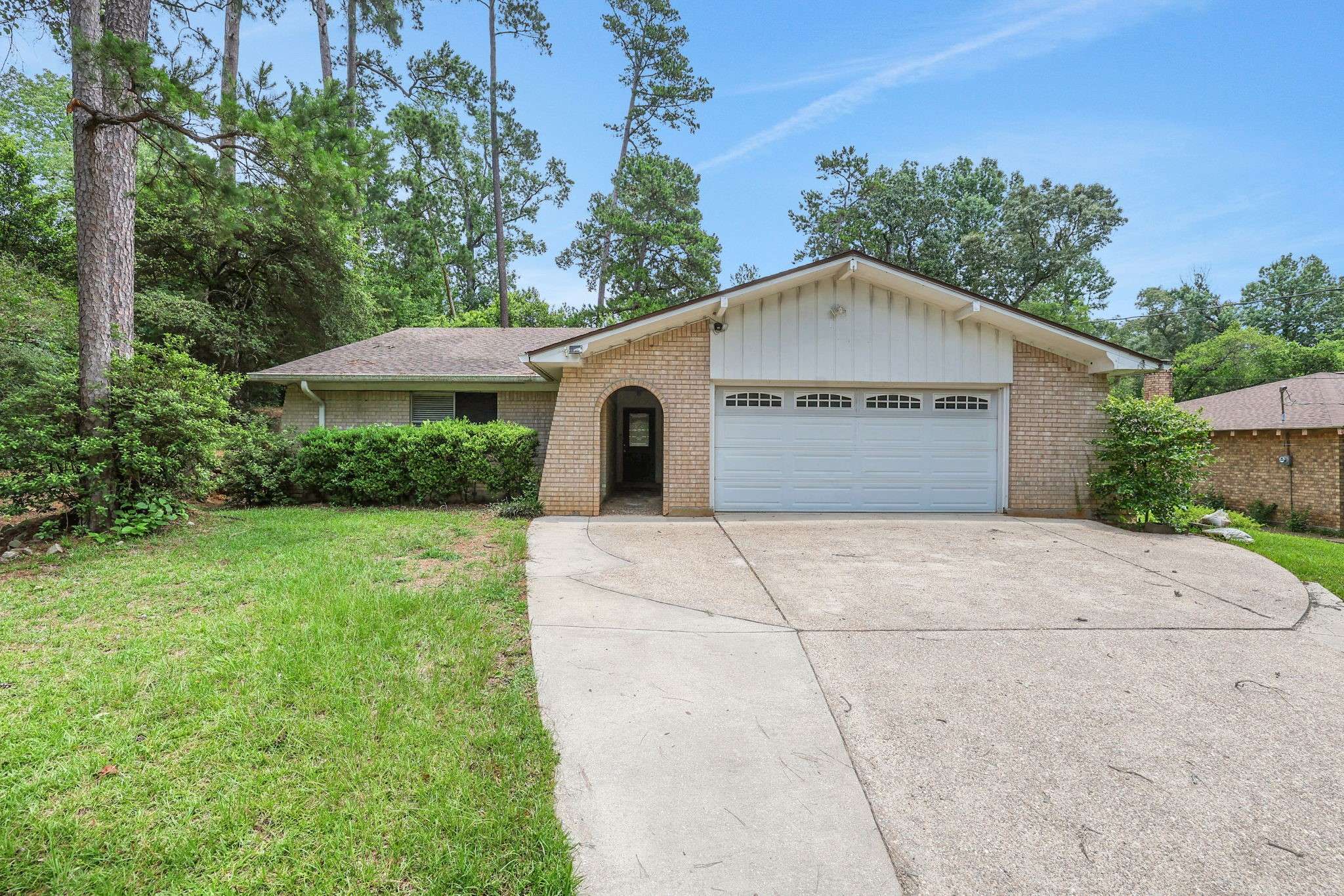 Vaughan Real Estate Group - Compass Lake Livingston in Coldspring, TX (5)