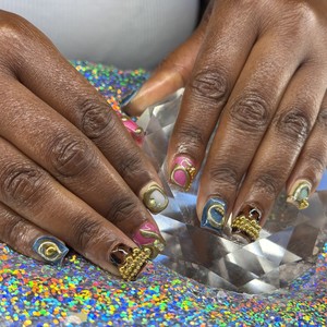 Pretty Plush Nails in Halethorpe, MD (3)