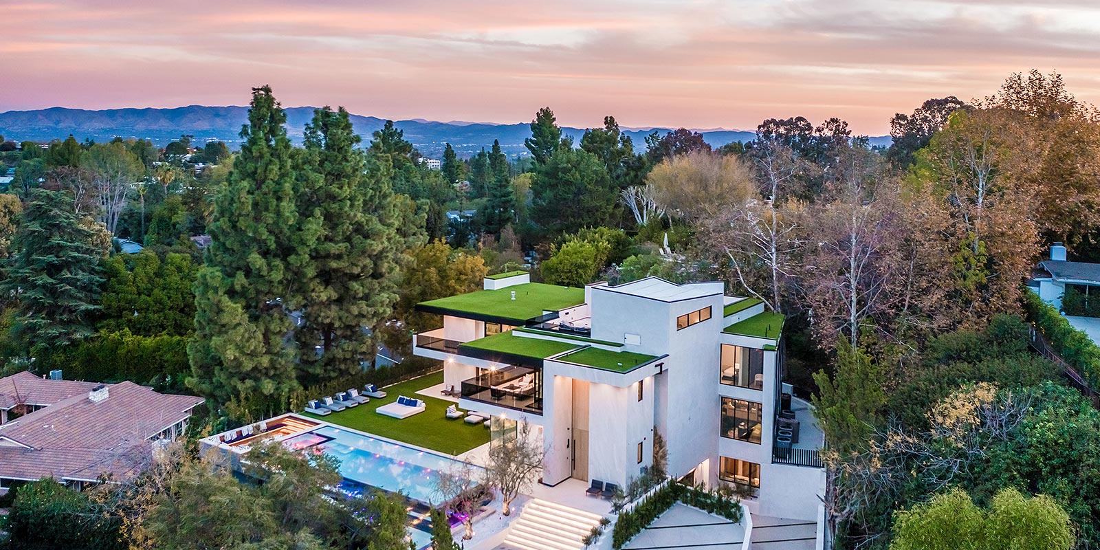 Los Angeles Realtors-Nahed & Krys Benyamein's Estate of Grace Real Estate in Norwalk, CA