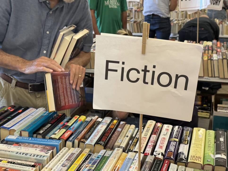Friendshop Books in Tallahassee, FL (2)