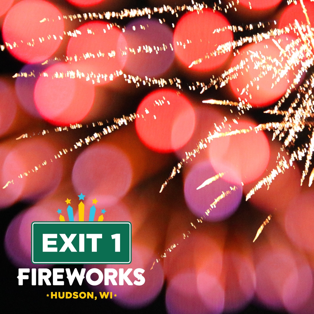 Exit 1 Fireworks in Hudson, WI (2)