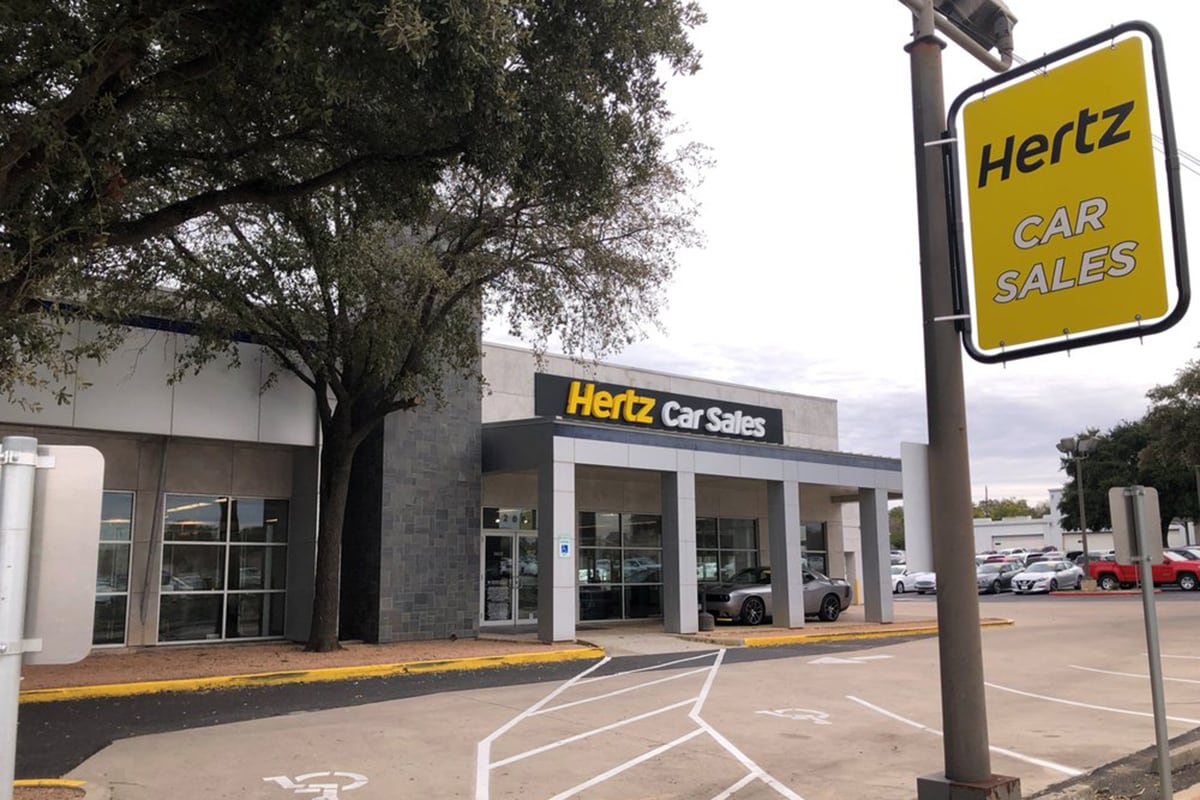 Hertz Car Sales Cincinnati in Loveland, OH (3)