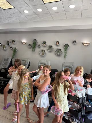 Designer Nails in Solana Beach, CA (6)