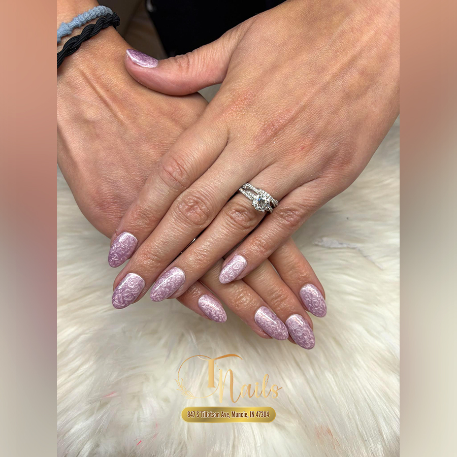 T Nails in Muncie, IN (2)