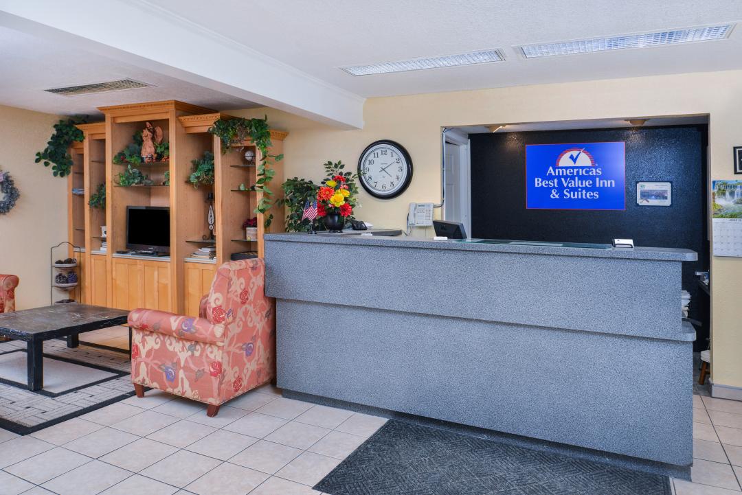 Americas Best Value Inn & Suites Bluffton in Bluffton, IN (4)