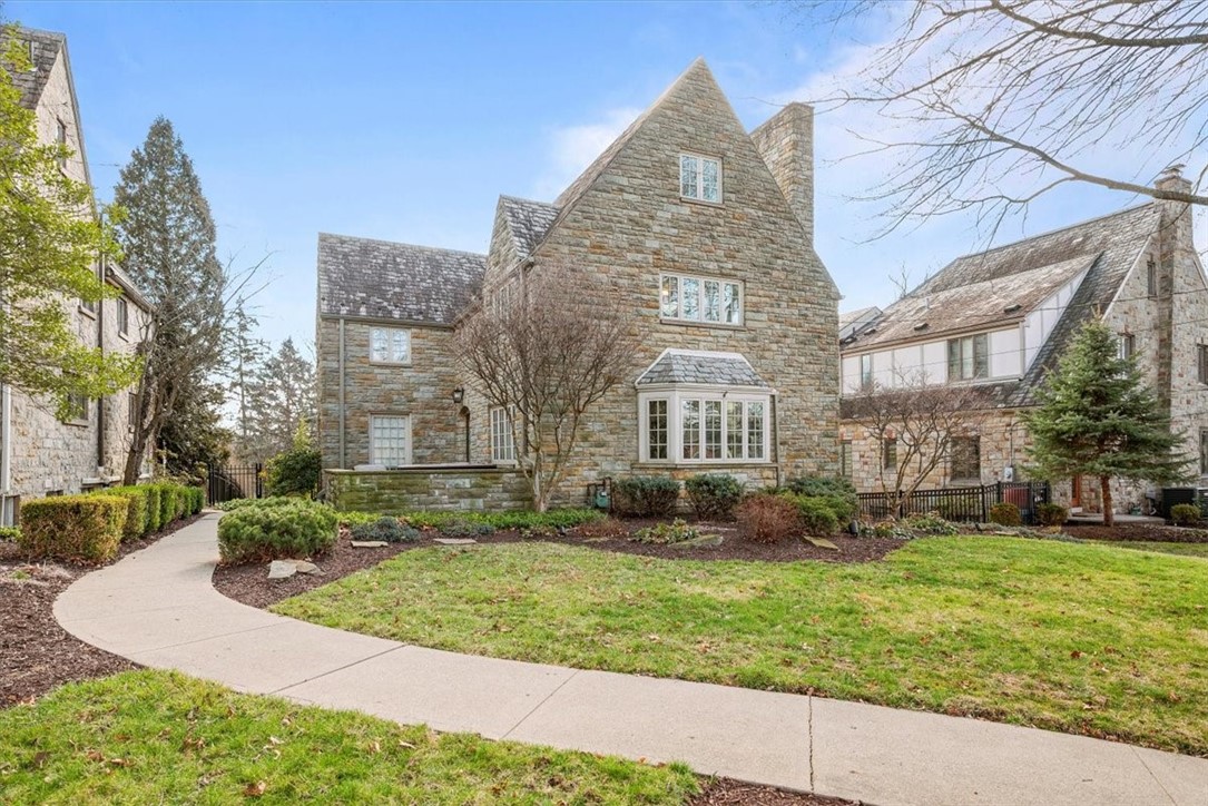 Wendy Weaver, Howard Hanna Real Estate Services, Realtor in Pittsburgh, PA (3)