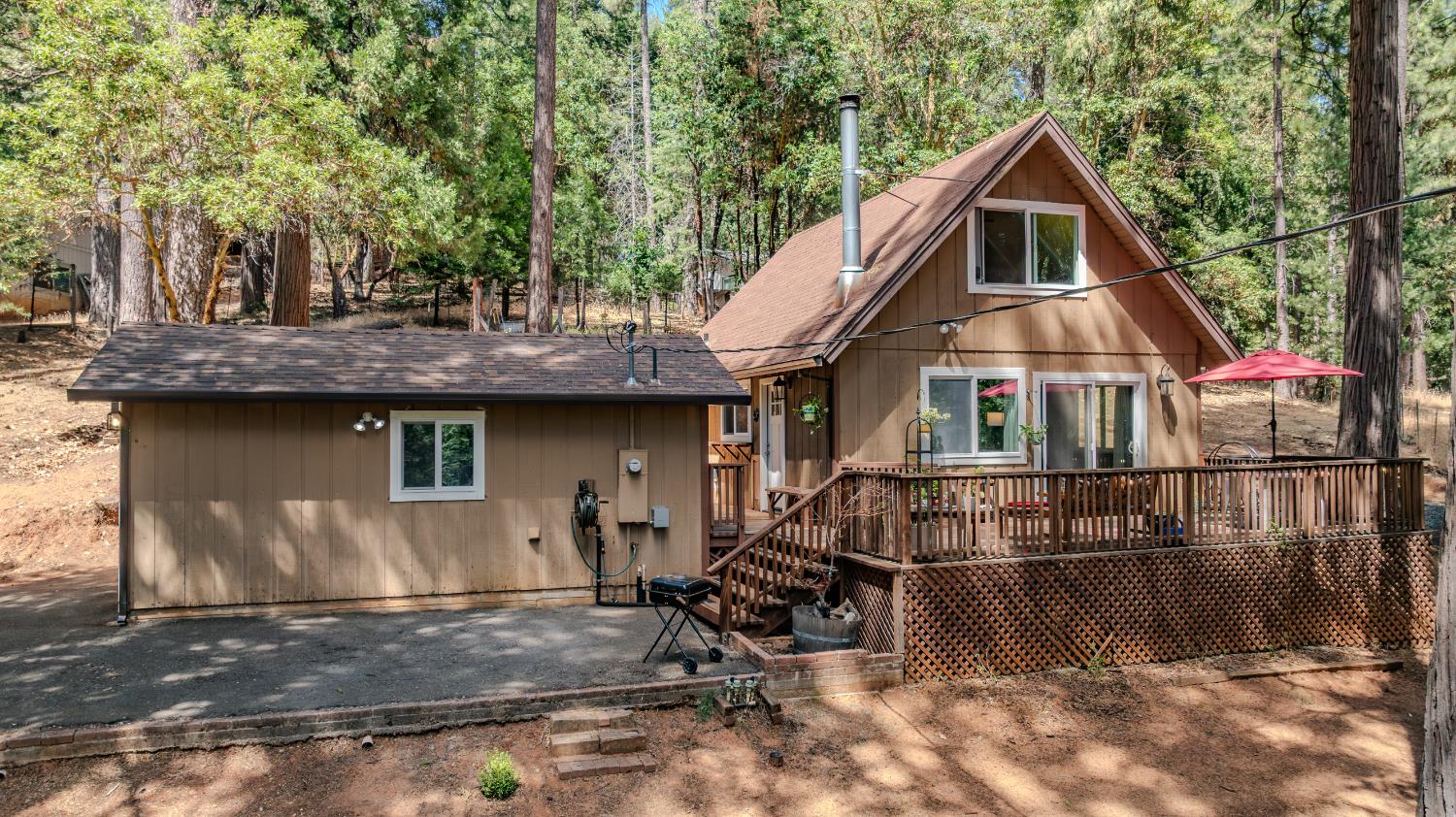 Roxanne Gibbs, r Homes Group in Sutter Creek, CA (3)