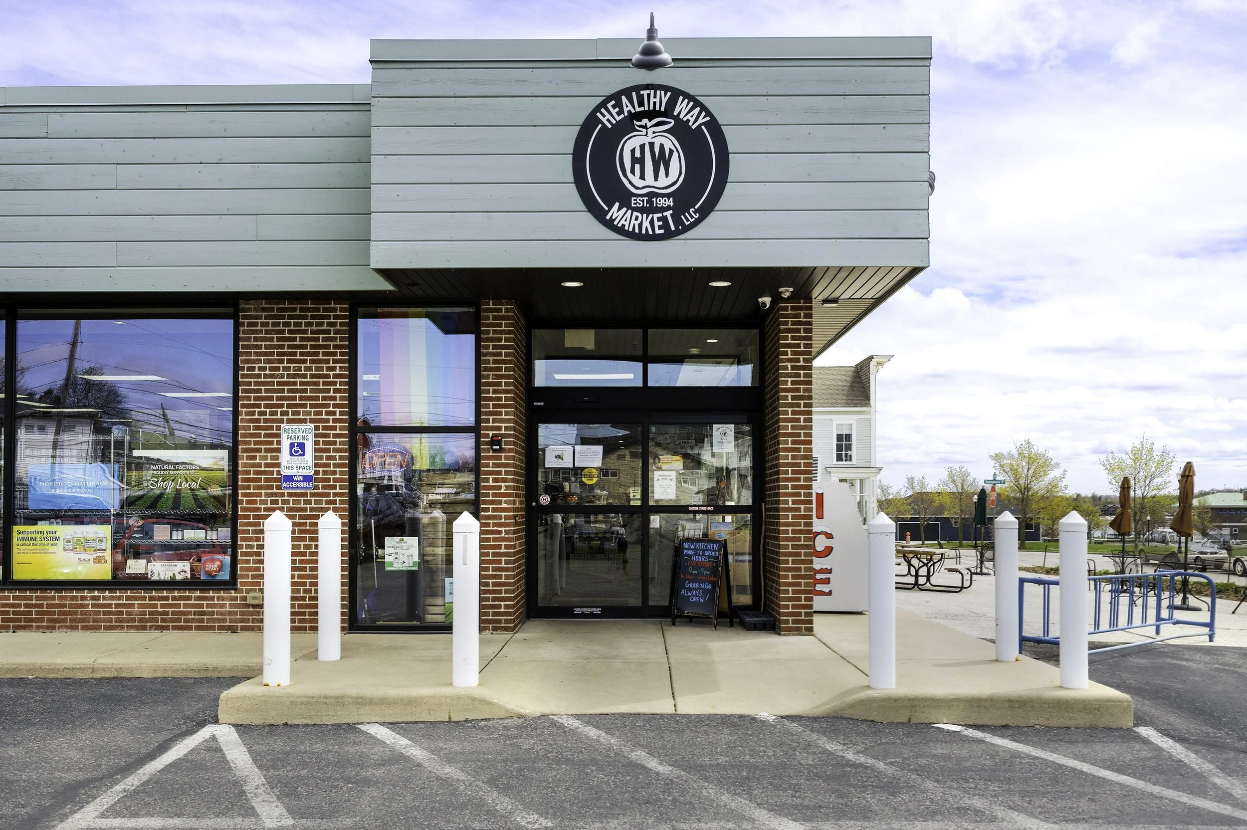 Healthy Way Market in Sturgeon Bay, WI (5)
