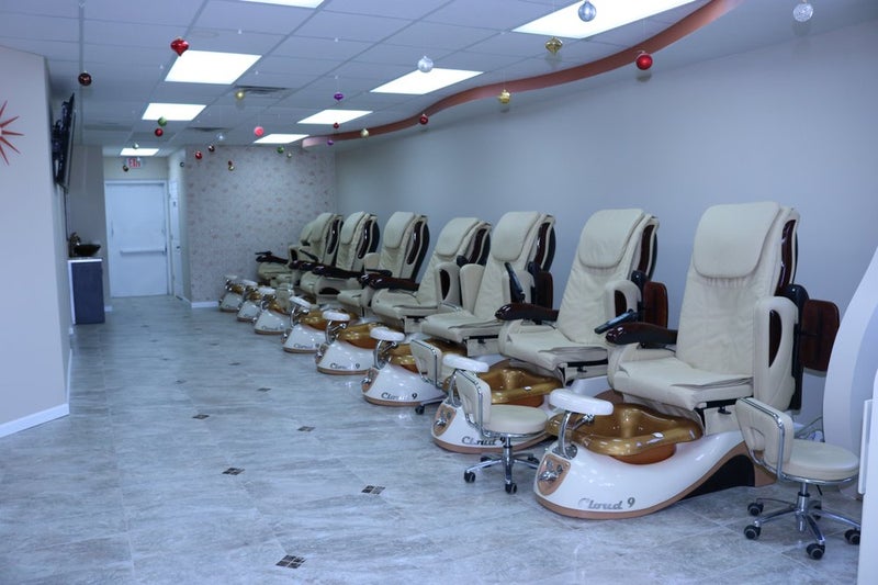 Luxury Spa & Nails Evansville in Evansville, IN (5)