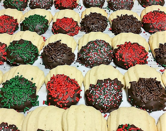 Cakes by B's Blue House Bakery in Jamestown, NC (2)