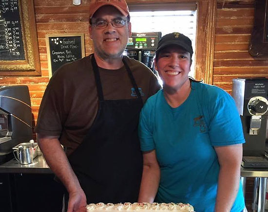 Cakes by B's Blue House Bakery in Jamestown, NC (4)