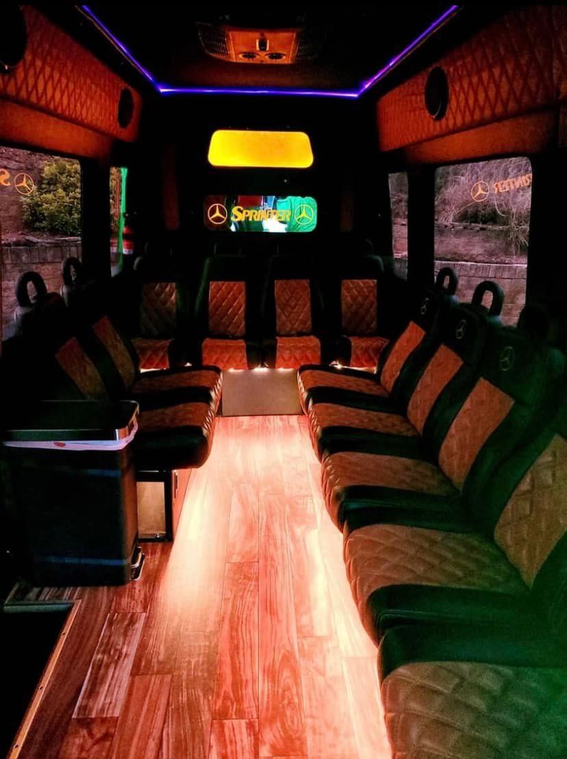 Lucky Limo LLC in Spencerville, OH (3)