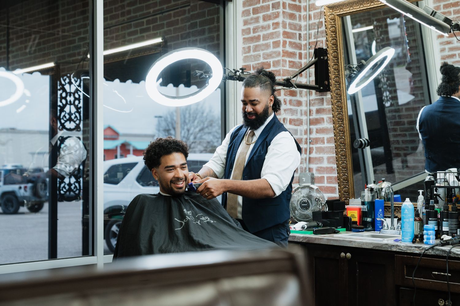 Butler's Barber Lounge in Waco, TX