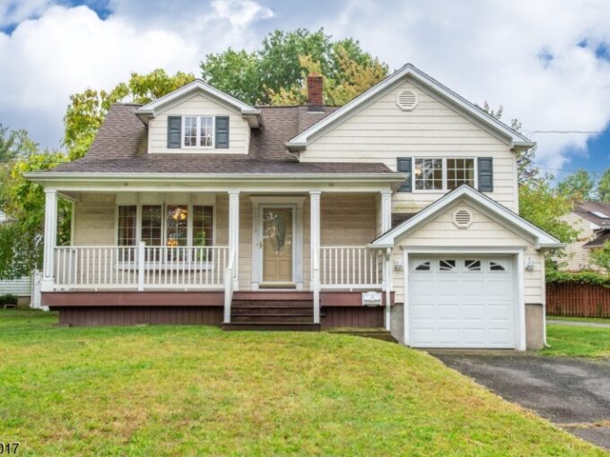 Sabrina Aversa | Realty Boutique – Little Falls NJ Real Estate in Little Falls Township, NJ (2)
