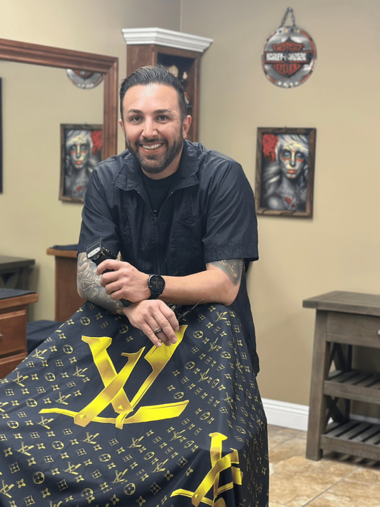 Vanity Salon & Barbershop in Apple Valley, CA