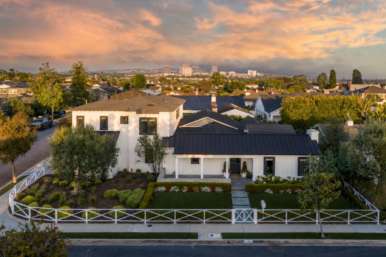 Brian Sperry Real Estate Group in Newport Beach, CA (4)