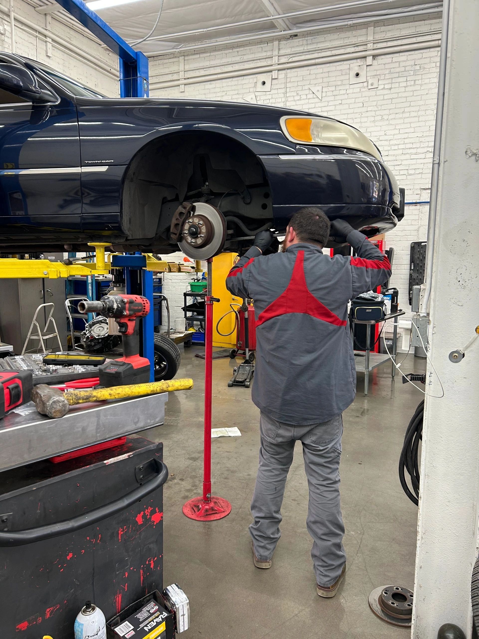 Jesse James Auto Repair in Roseville, CA