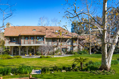 Brenda Hayward in Malibu, CA (4)