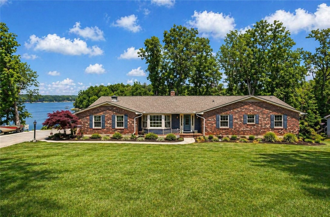Nora and Co. Luxury and Lake in Anderson, SC (4)