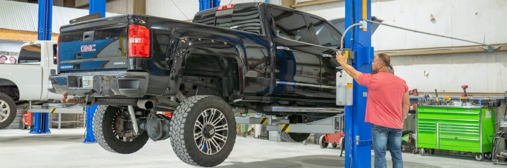 Aaron's Auto Repair & Tire in Pinellas Park, FL (5)