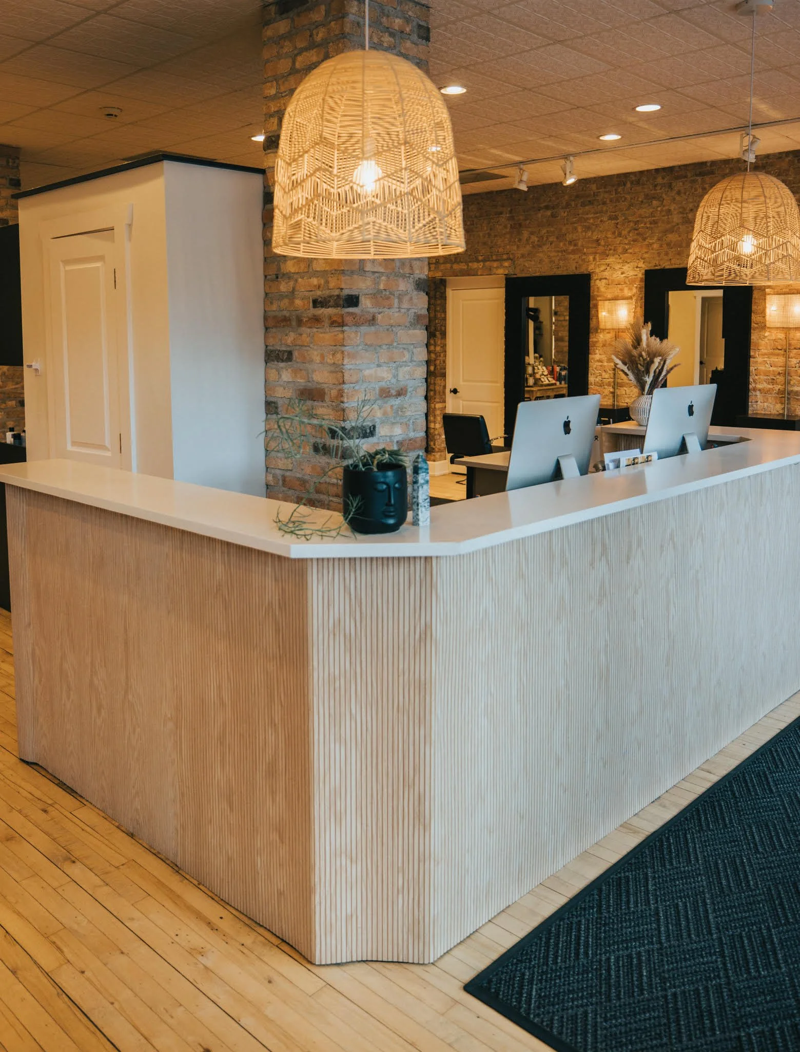 M&Co. Salon Wheaton in Wheaton, IL (4)