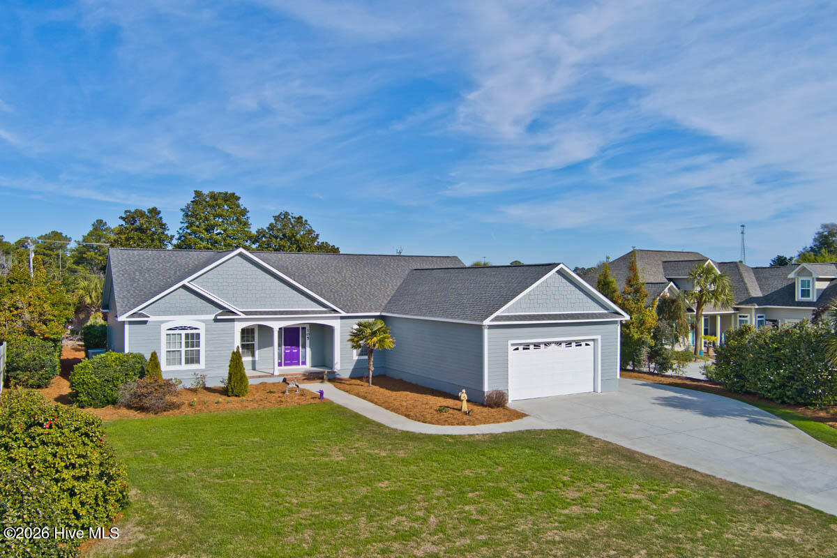 Carolyn Blackmon, Bluewater Real Estate in Emerald Isle, NC (2)