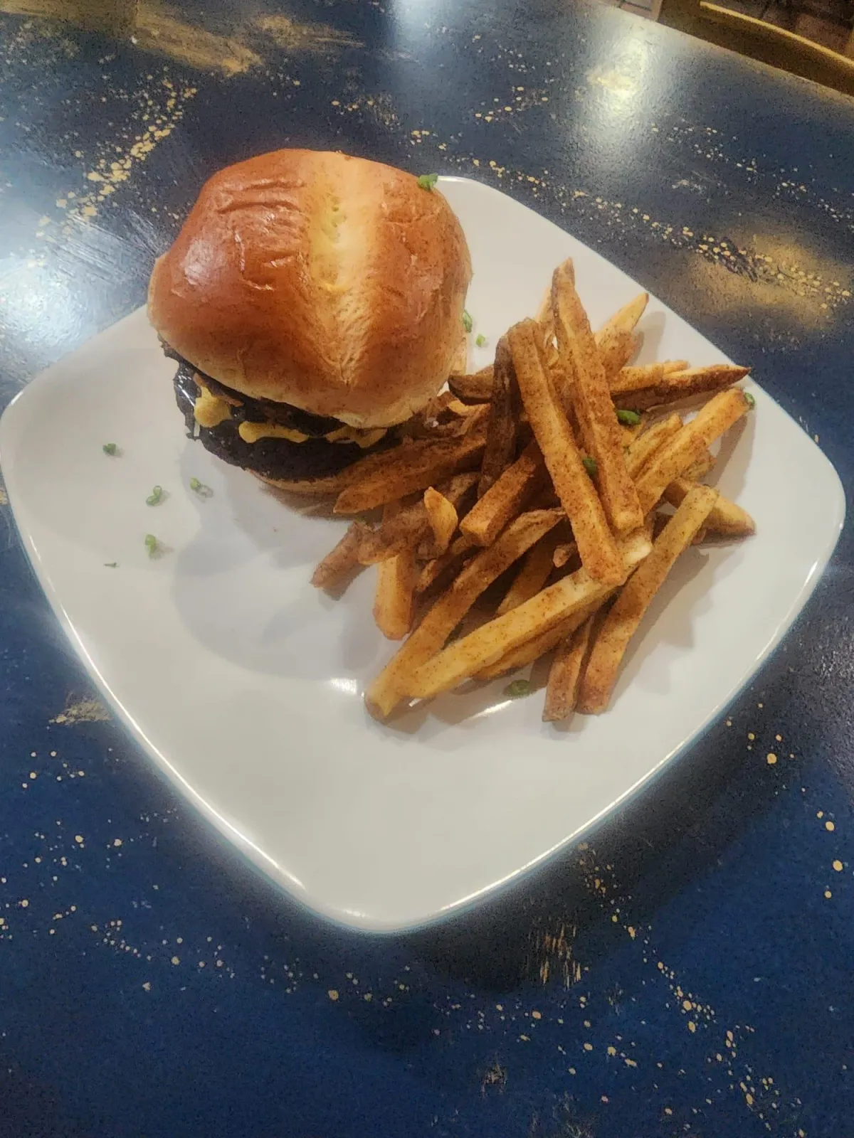 Wave Bar & Lounge in Canton, OH (5)