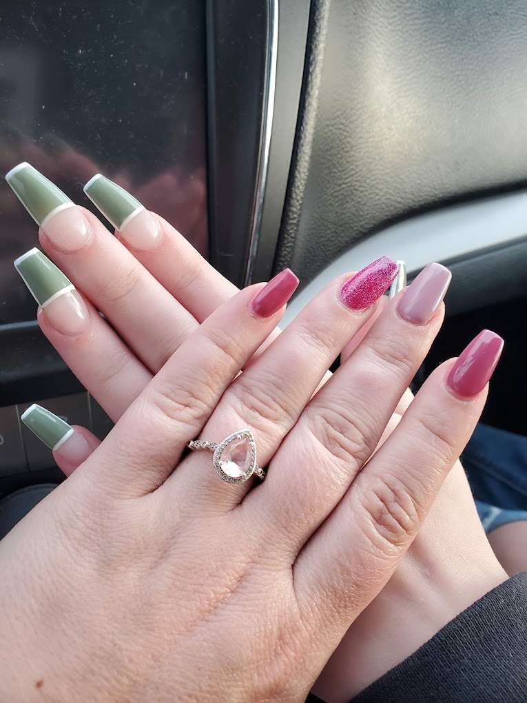 Prestigious Nail Spa in South Charleston, WV (2)